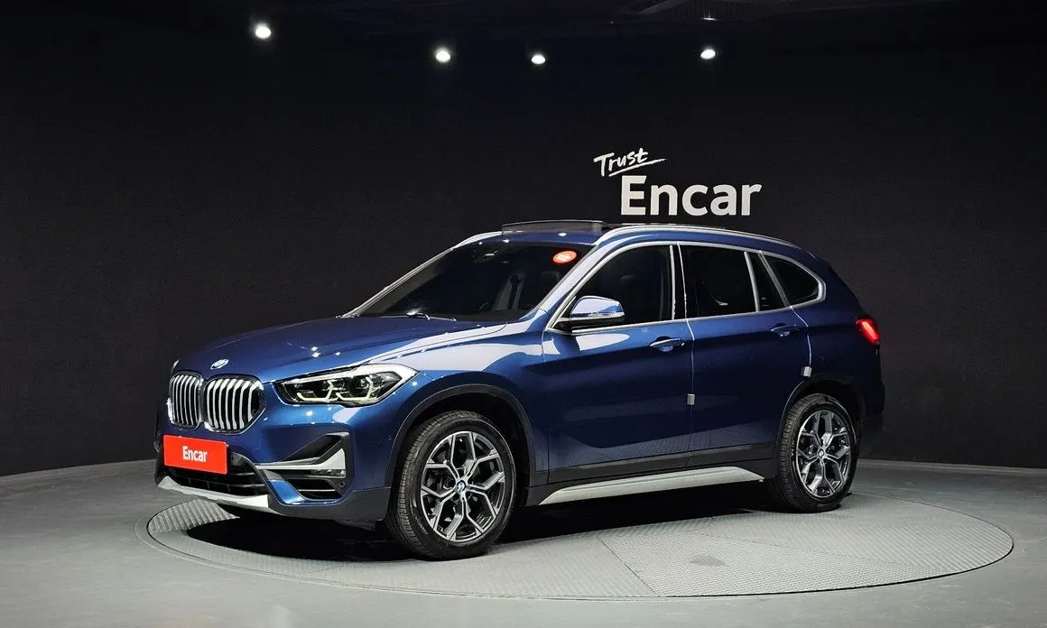 BMW X1 — фото 1