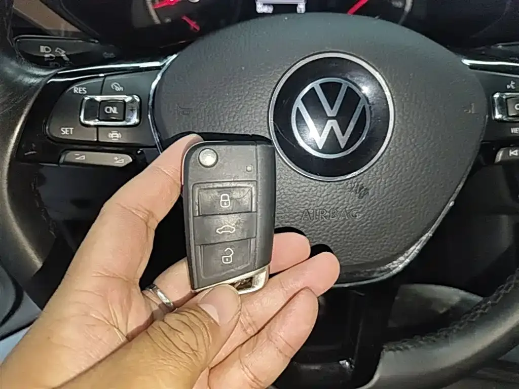 Volkswagen Tharu 2021 из CN, фото 9