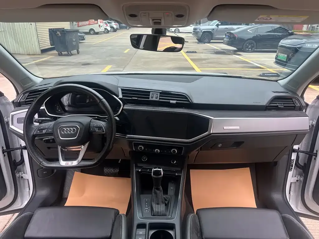 Audi Q3 Sportback 2023 из CN, фото 8