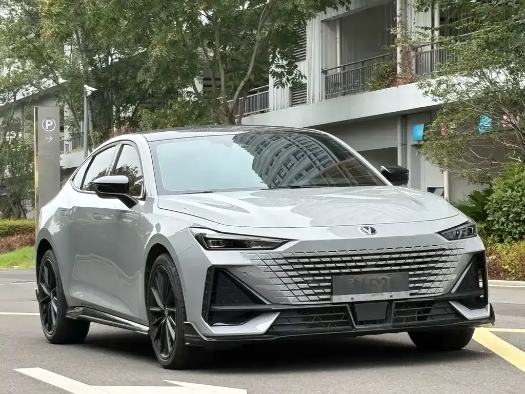 Changan UNI-V 2023 из CN, фото 9
