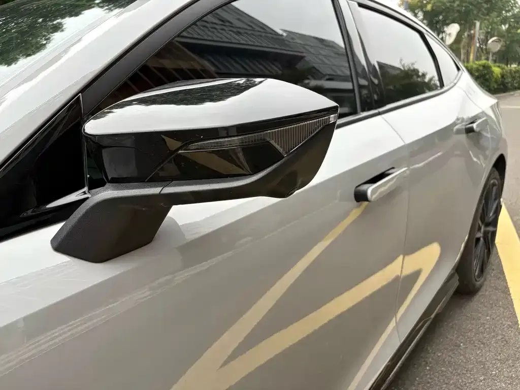 Changan UNI-V 2023 из CN, фото 4