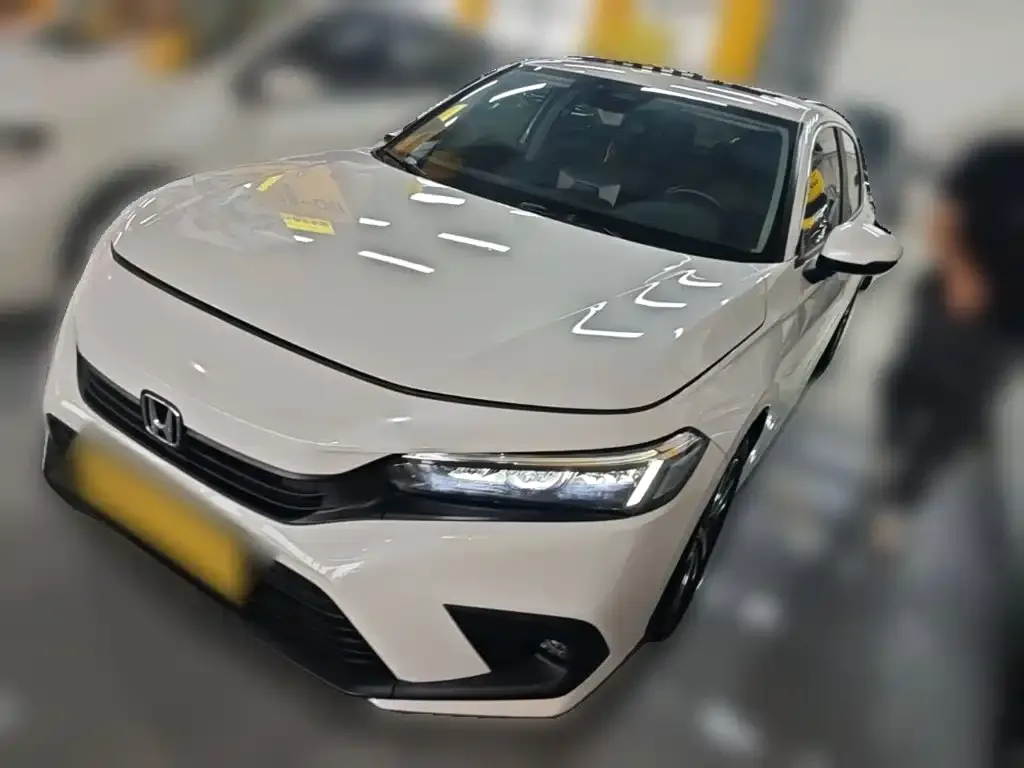 Honda Civic — фото 1