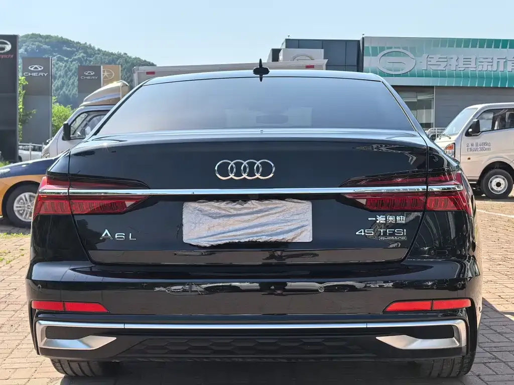 Audi A6L — фото 3