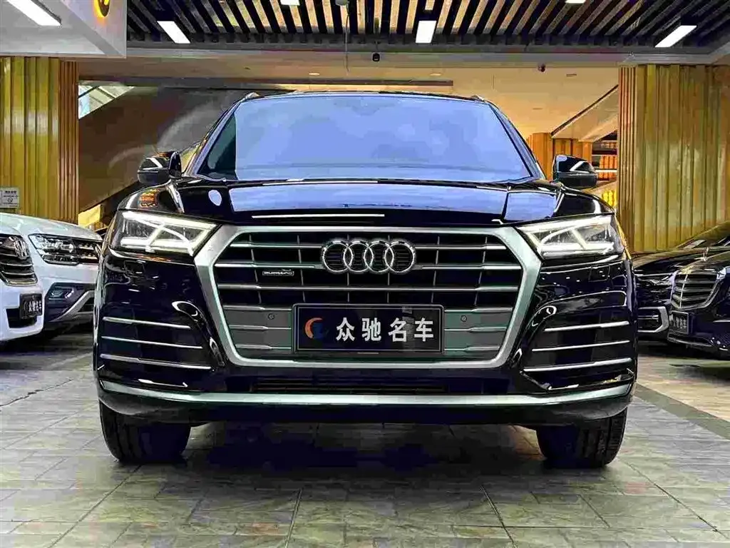 Audi Q5L 2021 из CN, фото 8