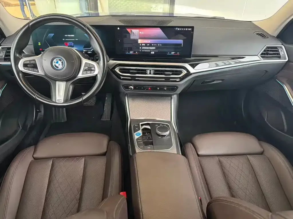 BMW i3 — фото 8