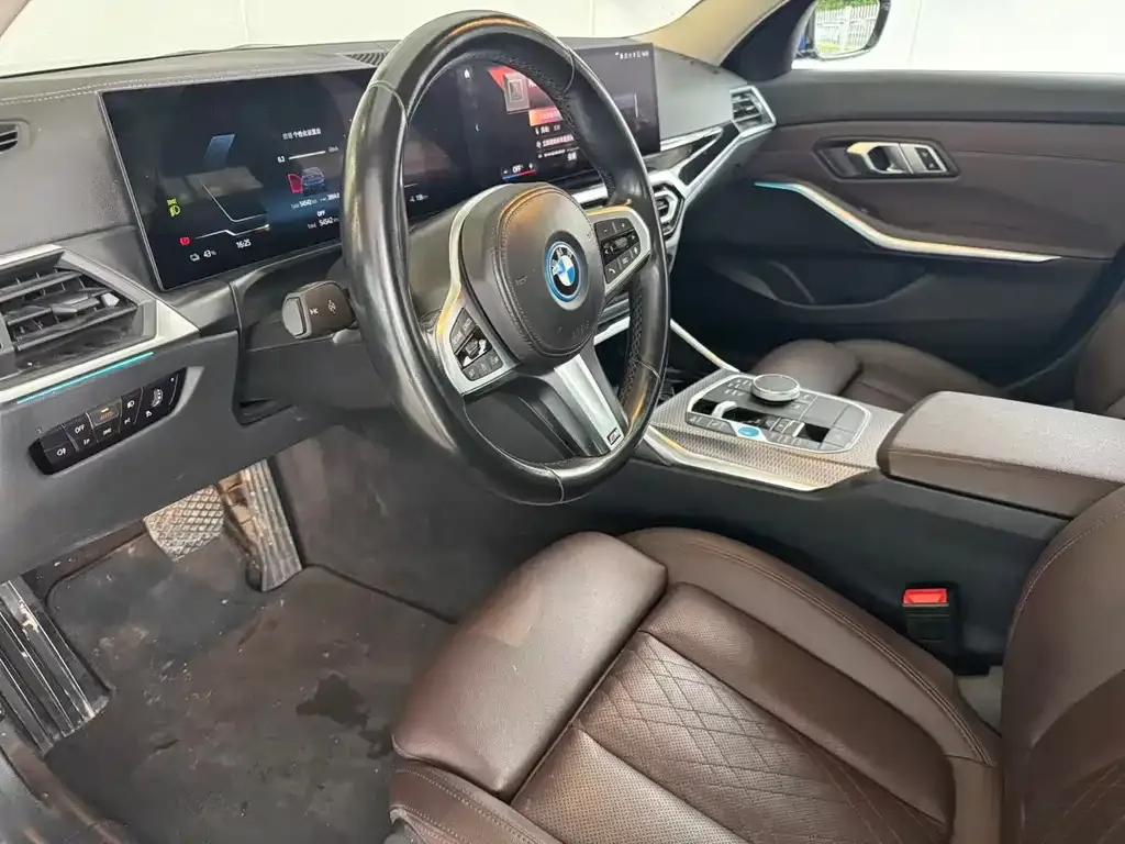 BMW i3 — фото 9