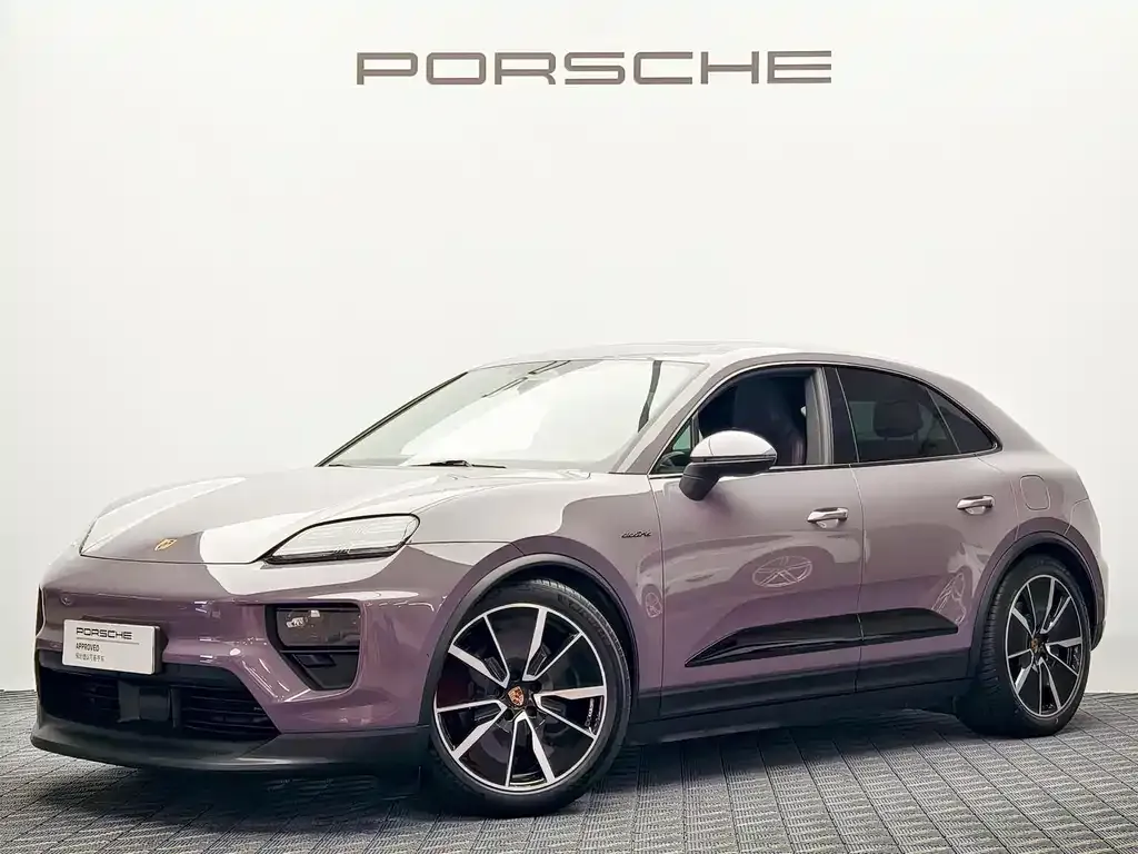 Porsche Macan EV