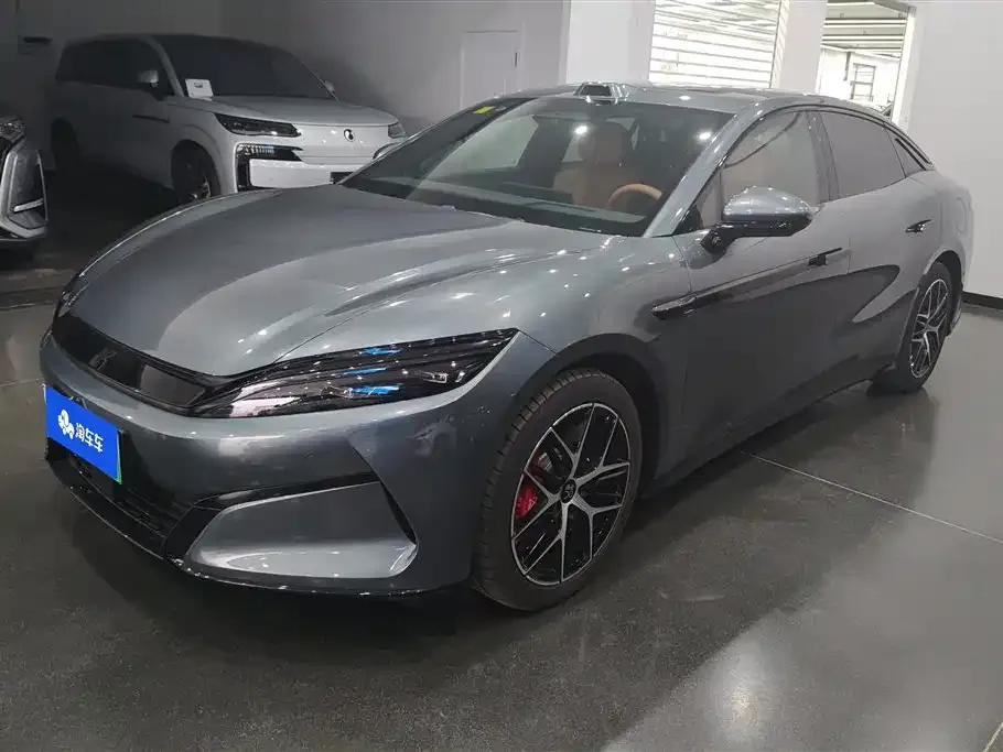 BYD Han L
