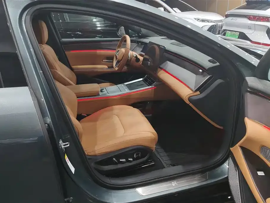 BYD Han L 2025 из CN, фото 3