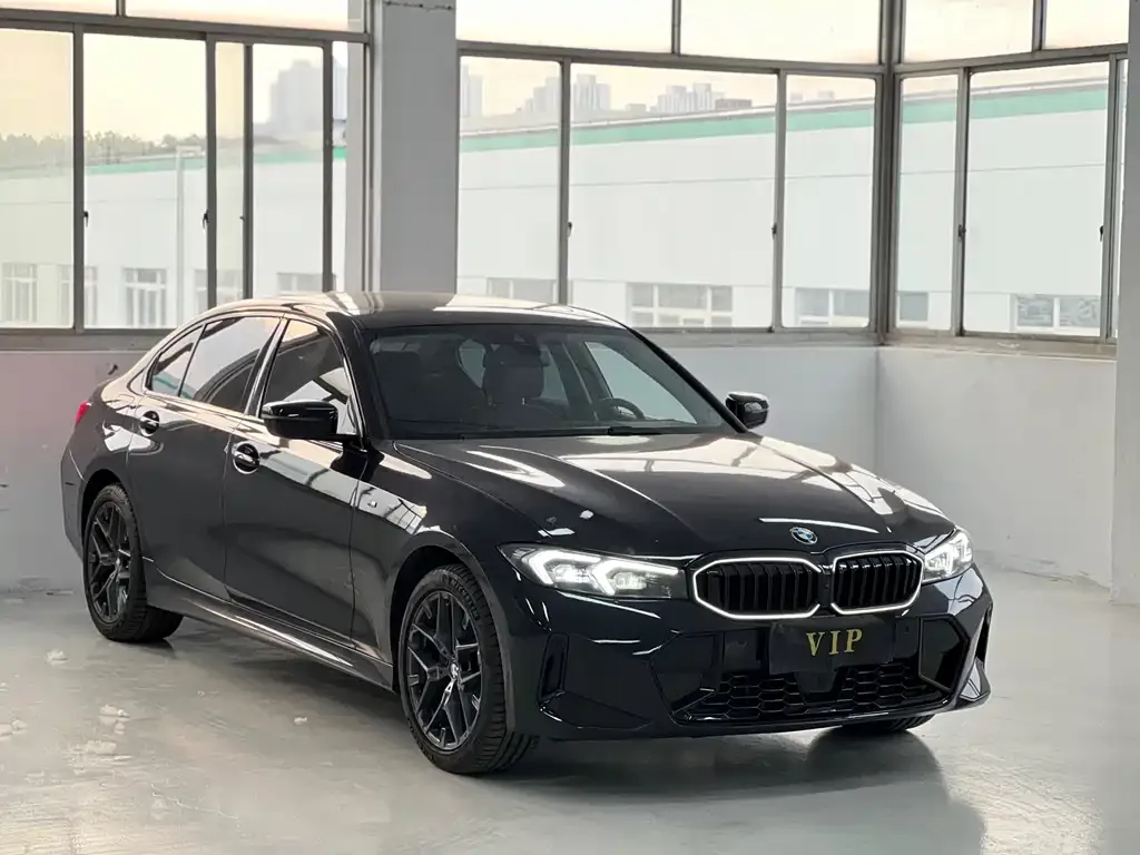 BMW 3 Series — фото 1