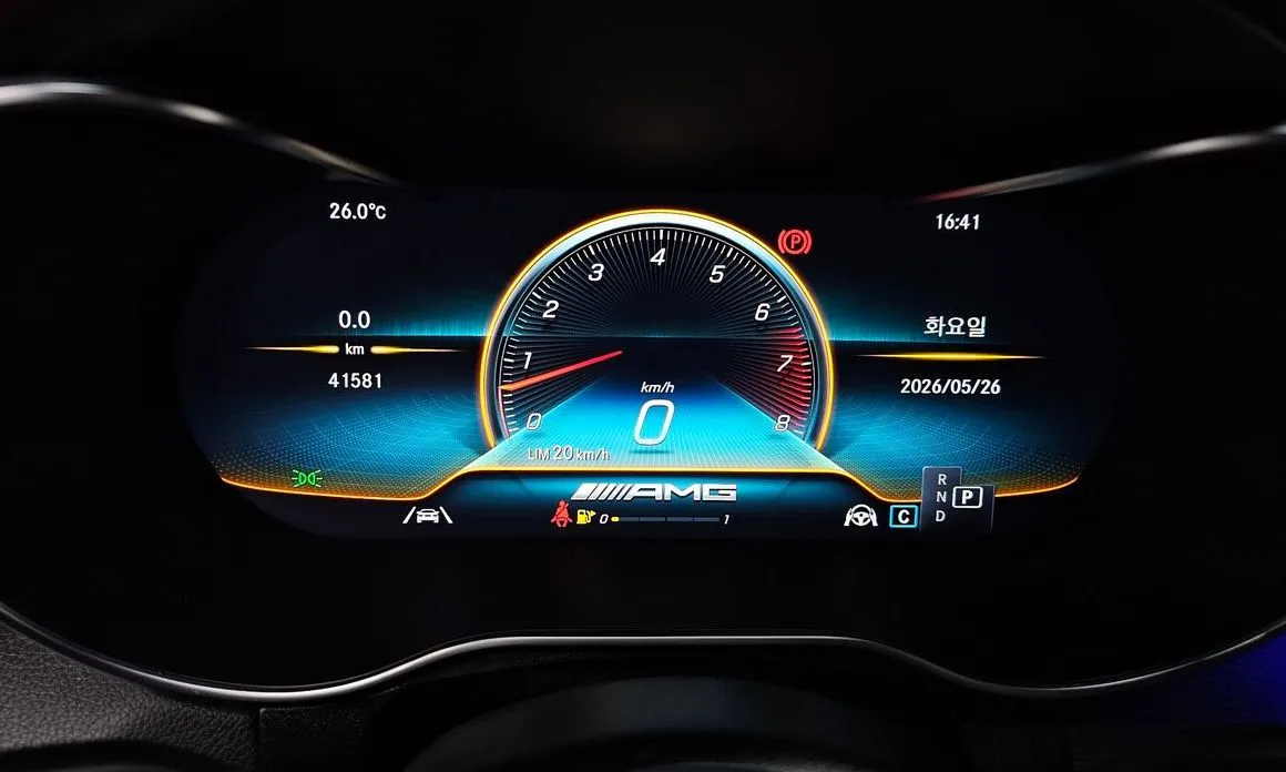 Mercedes-Benz GLC-Class 2021 из KR, фото 2