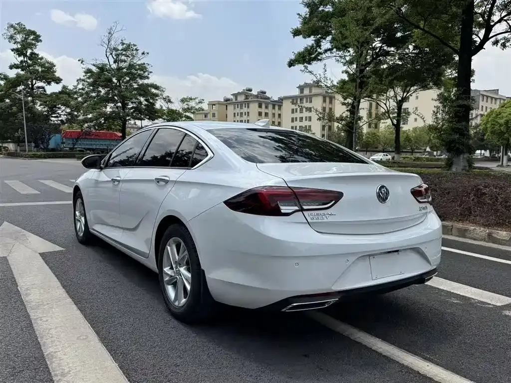 Buick Regal — фото 7