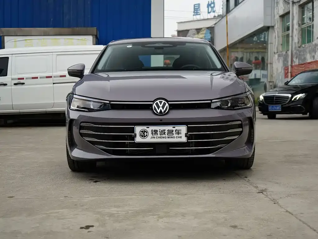 Volkswagen Passat — фото 6