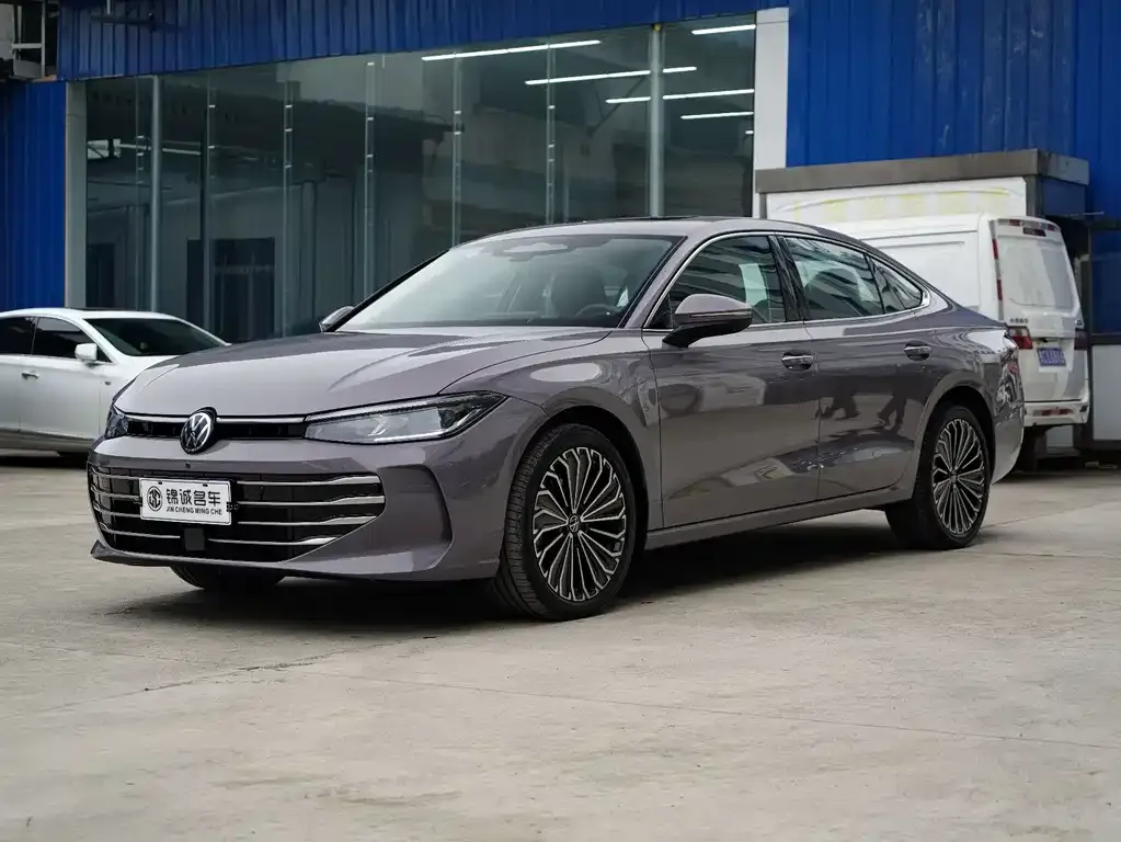 Volkswagen Passat — фото 2