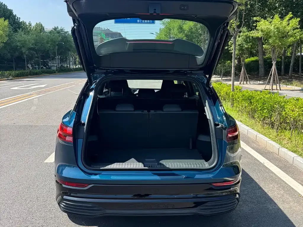 Audi Q5 e-tron 2023 из CN, фото 5