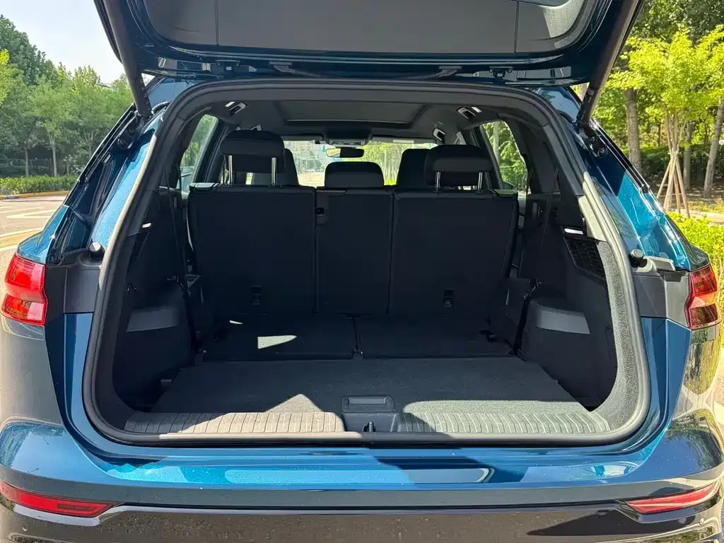 Audi Q5 e-tron 2023 из CN, фото 6