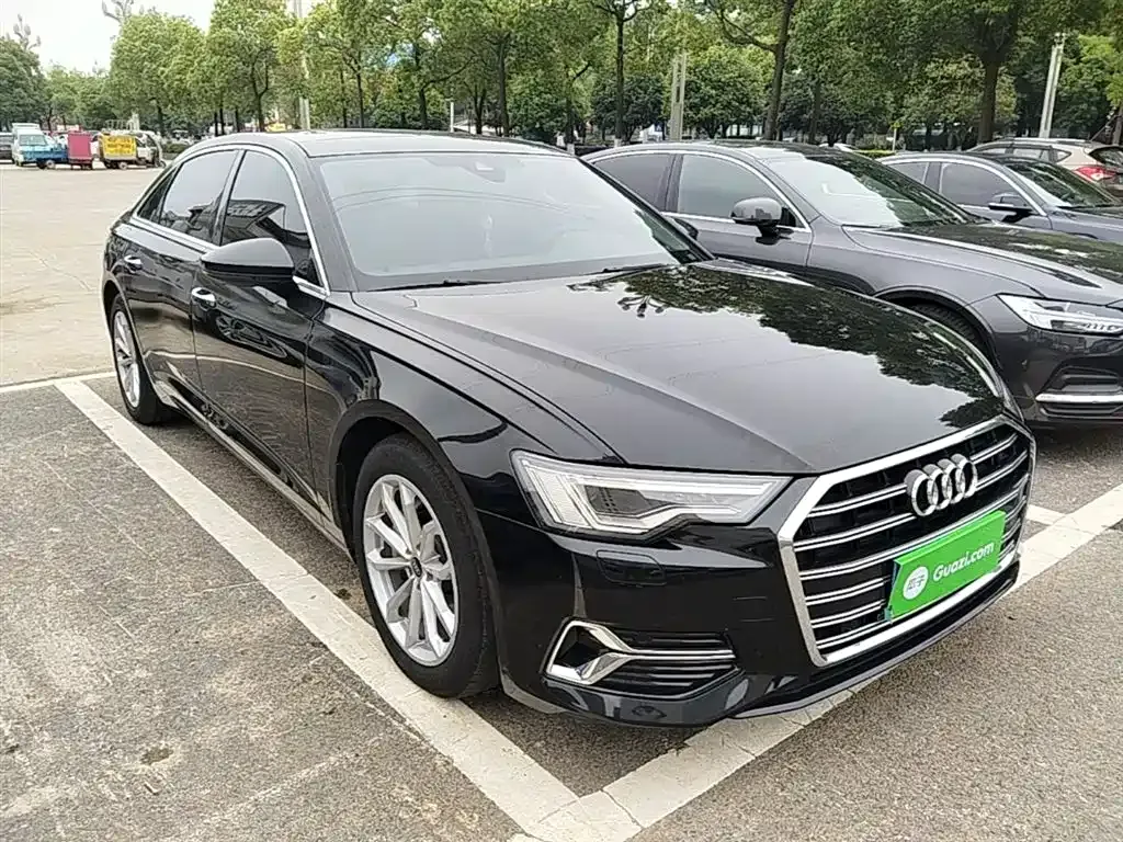 Audi A6L — фото 8