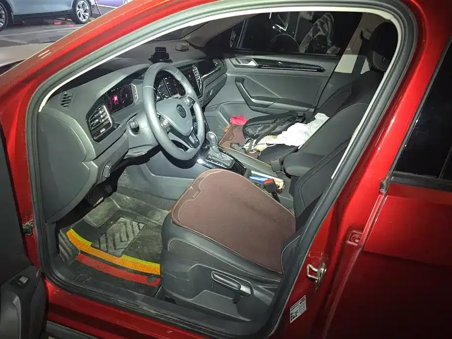 Volkswagen T-Roc 2022 из CN, фото 7