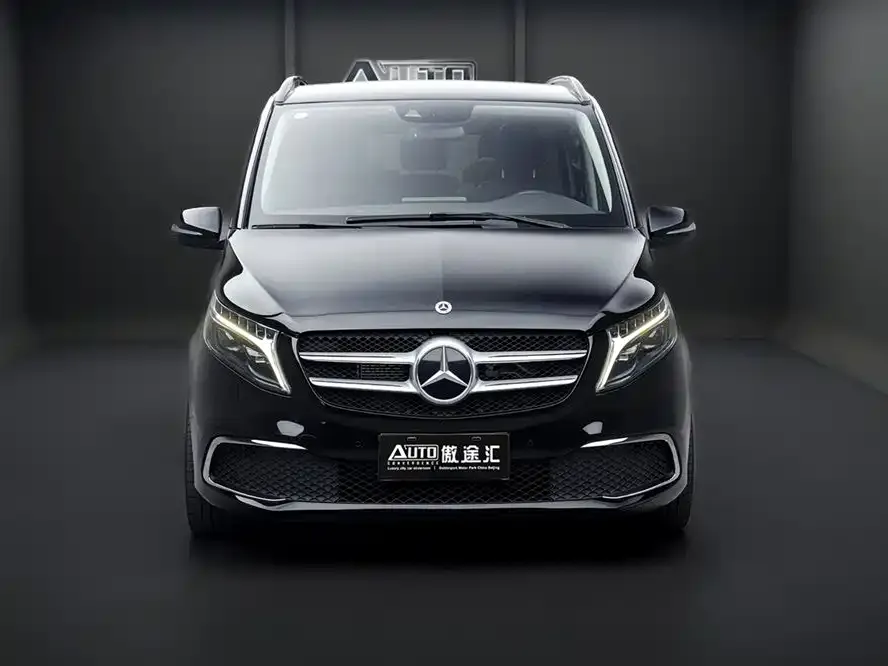 Mercedes-Benz V-Class — фото 9