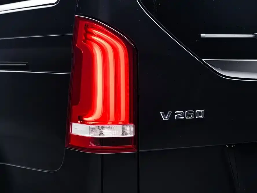 Mercedes-Benz V-Class — фото 7