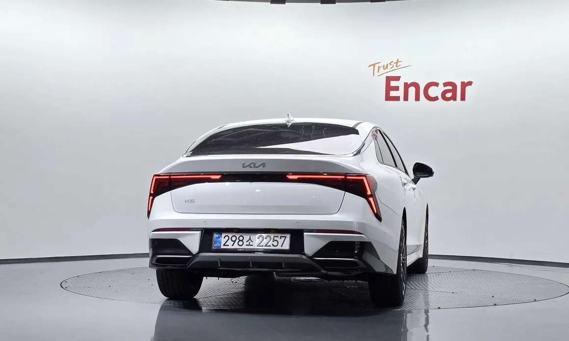 Kia K5 — фото 5