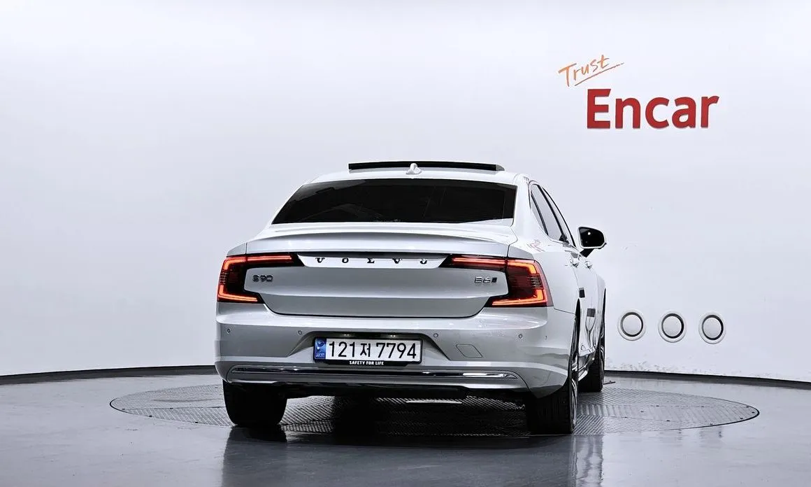 Volvo S90 2022 из KR, фото 4