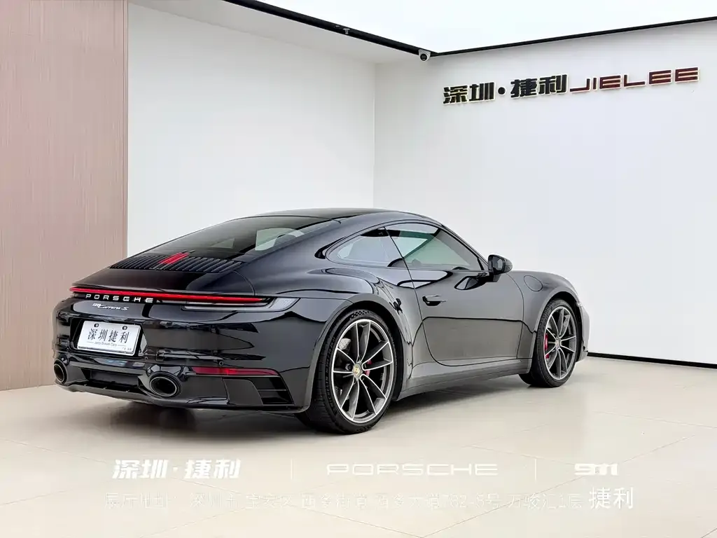 Porsche 911 2022 из CN, фото 8