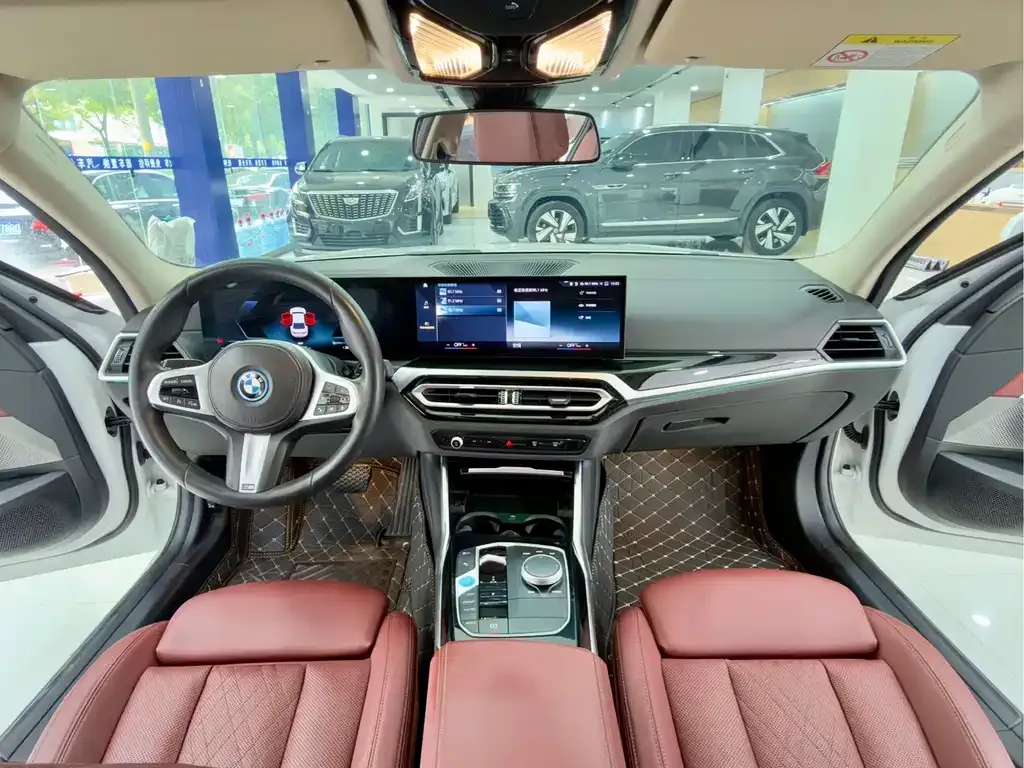 BMW i3 — фото 10