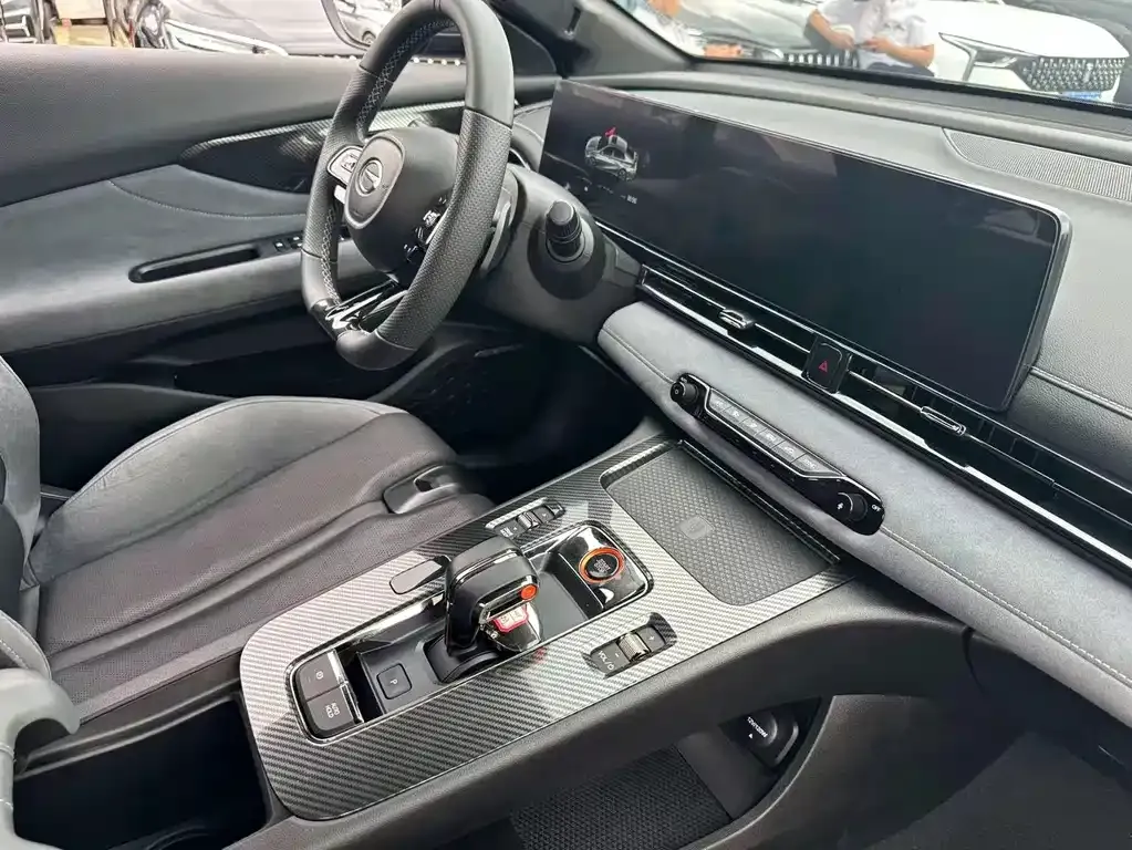 GAC Motor Shadow Leopard — фото 10