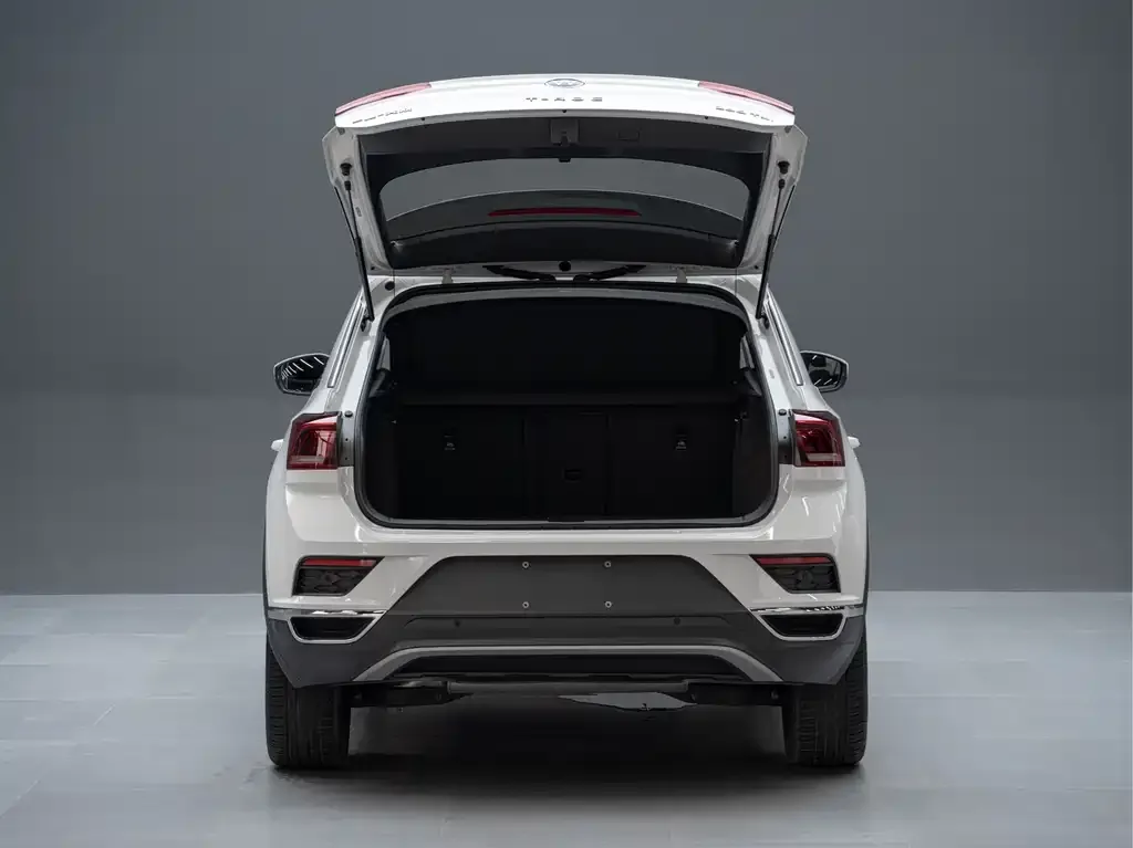 Volkswagen T-Roc — фото 3