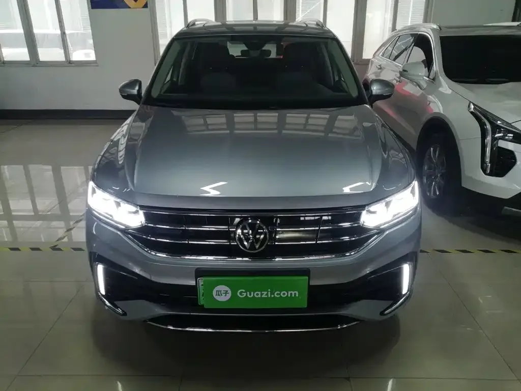 Volkswagen 途观L插电混动 2021 из CN, фото 7