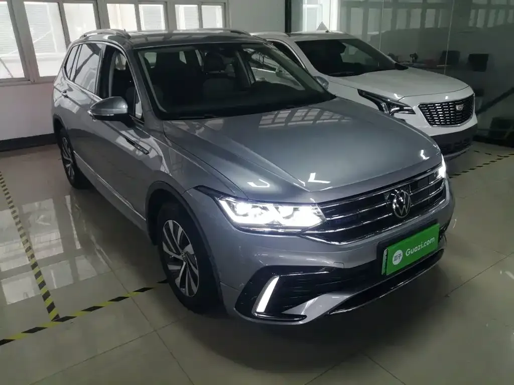 Volkswagen 途观L插电混动 2021 из CN, фото 8