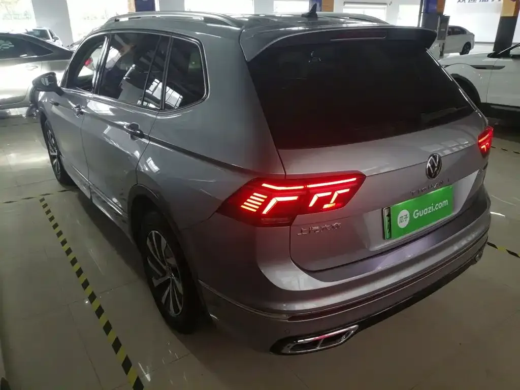 Volkswagen 途观L插电混动 2021 из CN, фото 6