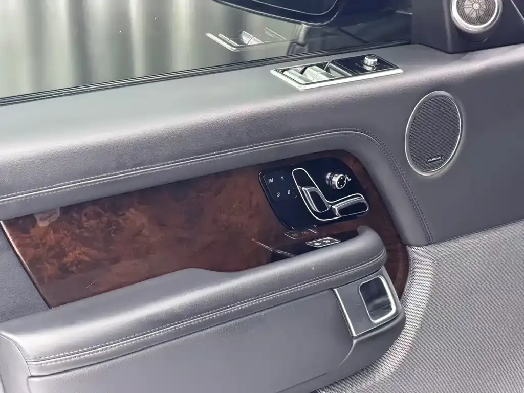 Land Rover Range Rover 2021 из CN, фото 7