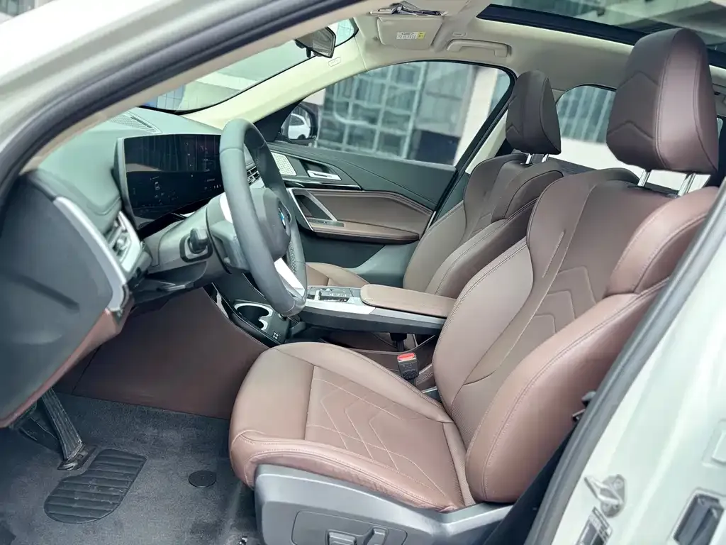 BMW X1 2024 из CN, фото 10