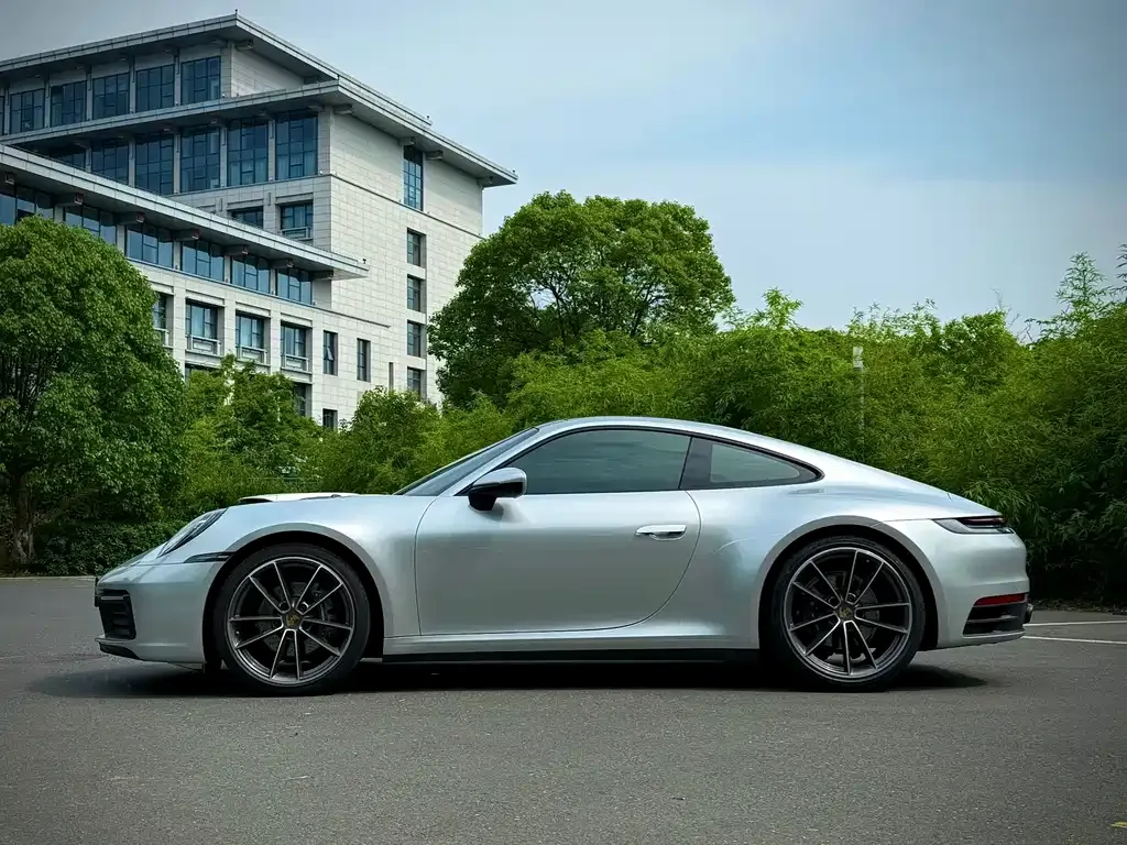 Porsche 911 2021 из CN, фото 6