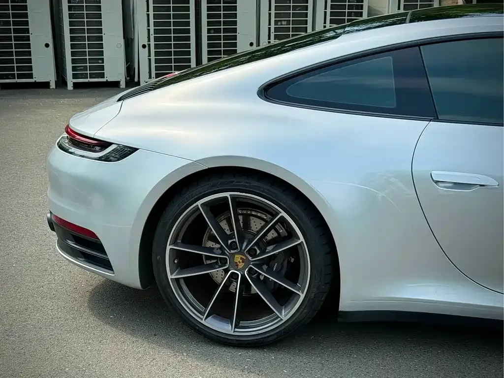 Porsche 911 2021 из CN, фото 4