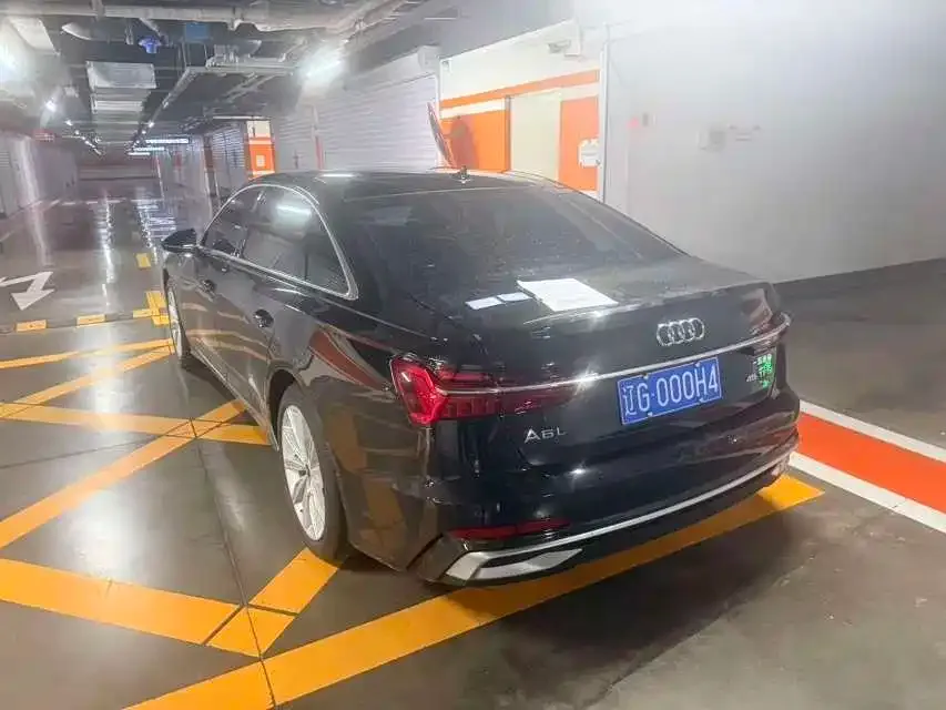 Audi A6L 2024 из CN, фото 6