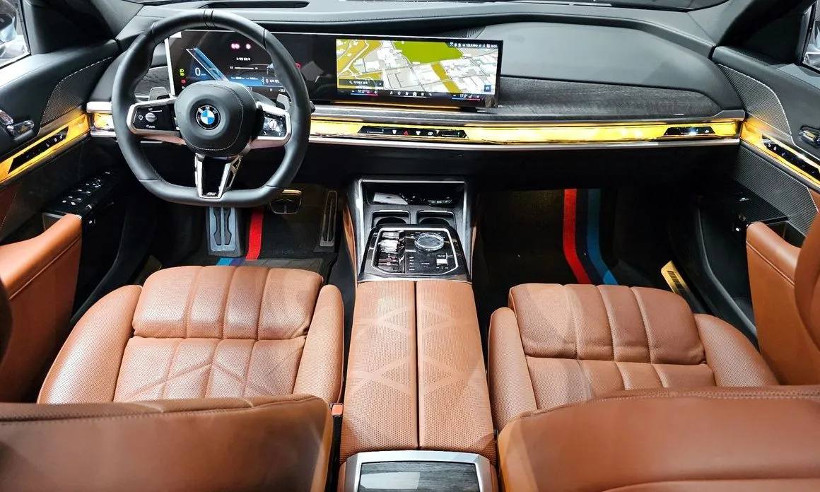 BMW 7-Series 2024 из KR, фото 10