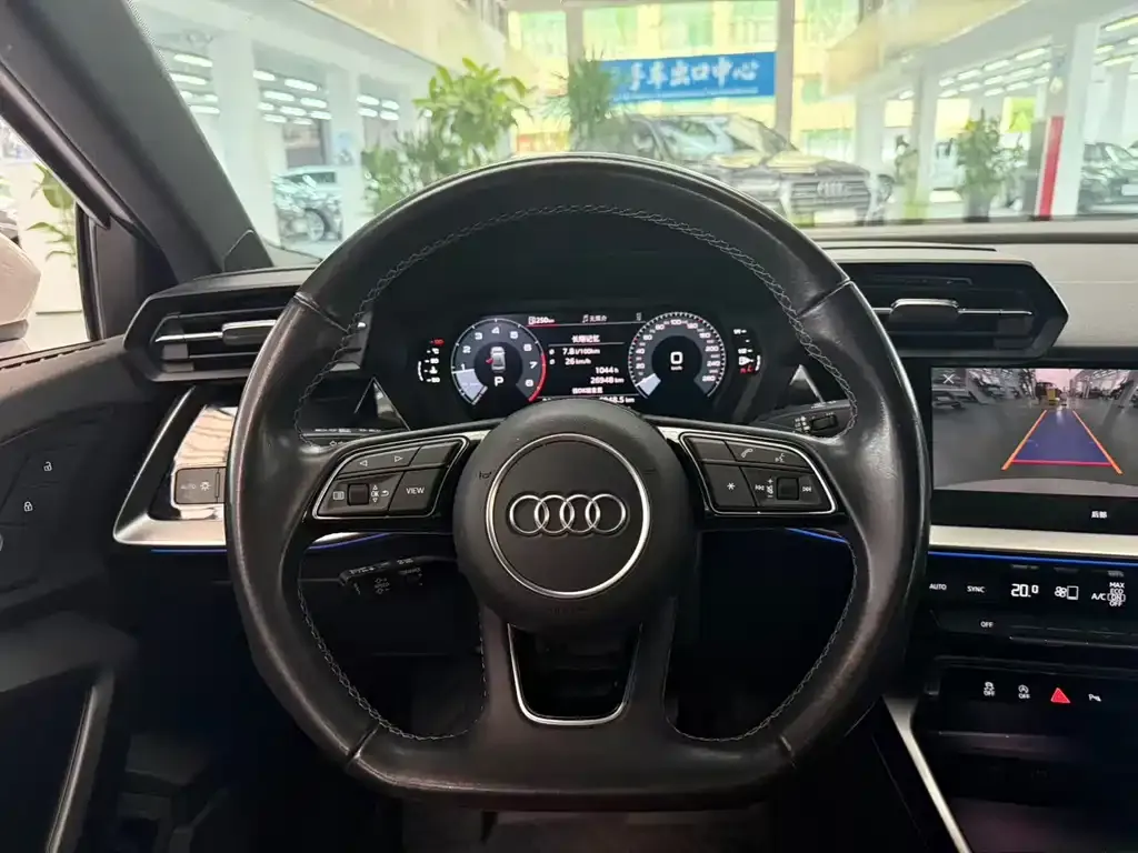 Audi A3 2023 из CN, фото 4