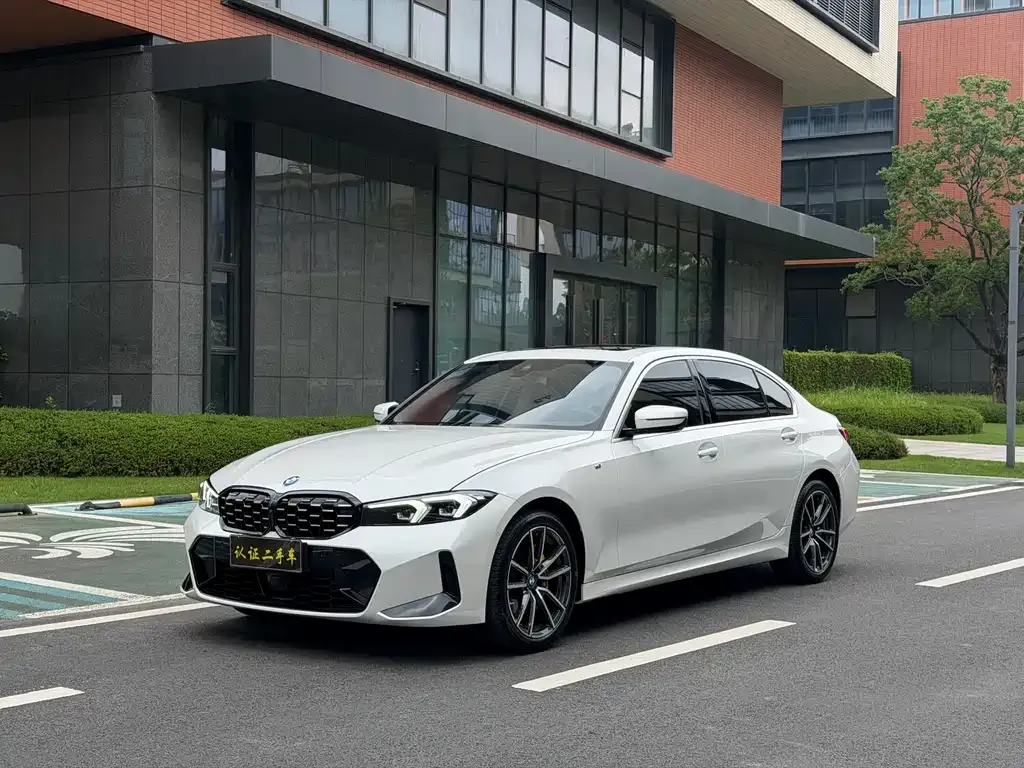BMW 3 Series — фото 1