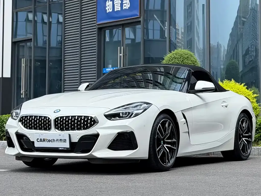 BMW Z4 — фото 1