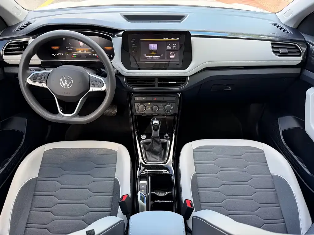 Volkswagen Tharu — фото 6
