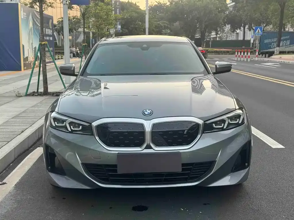 BMW i3 — фото 7