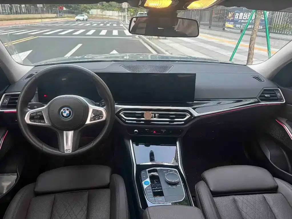 BMW i3 — фото 3
