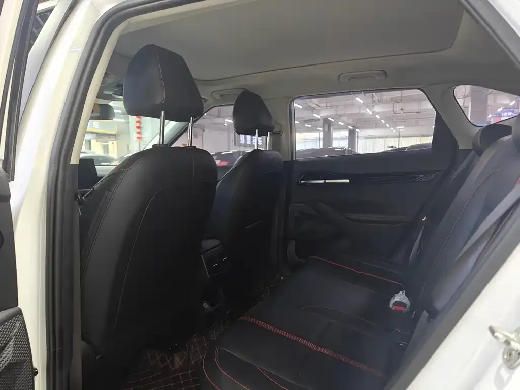 Kia KX3 — фото 4