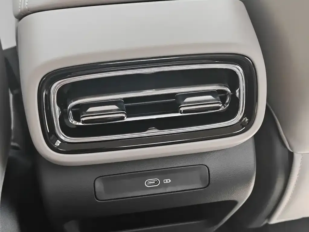 Geely Galaxy Xingyao 6 2026 из CN, фото 6