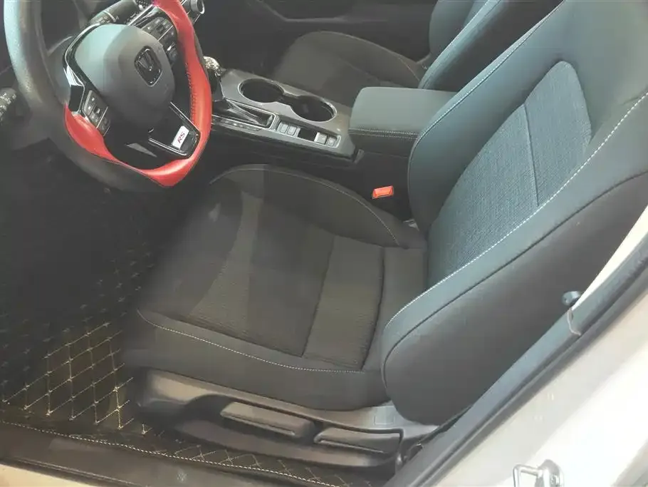 Honda Civic — фото 7