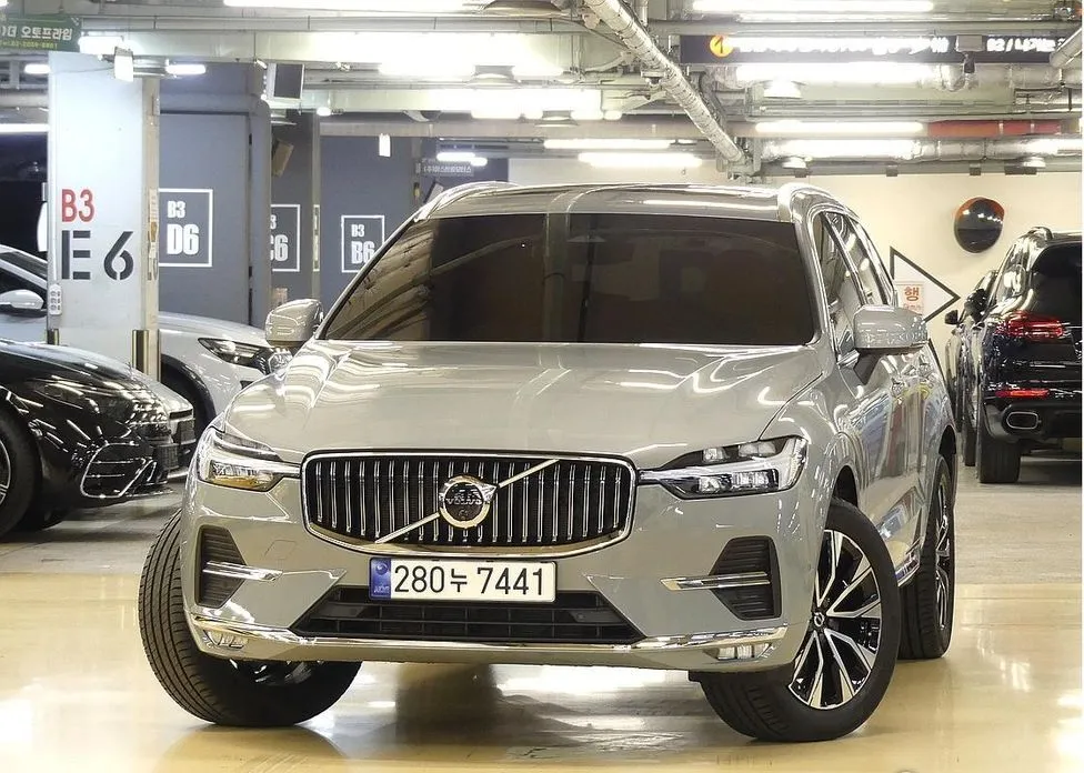 Volvo XC60 — фото 6