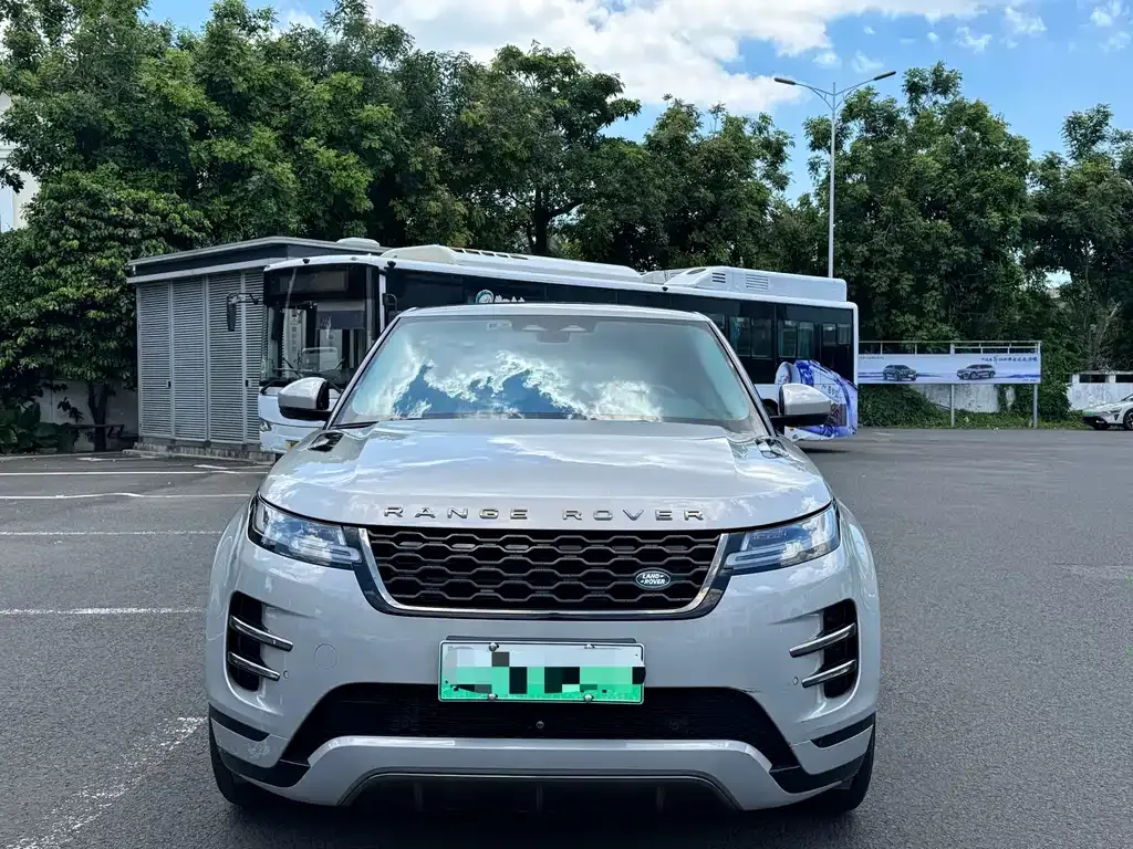Land Rover Evoque PHEV